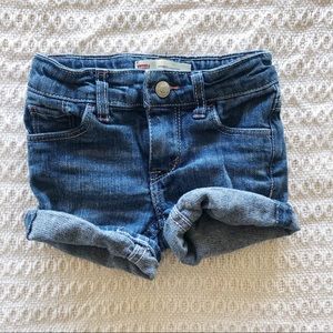 Levi’s 2T denim shorts